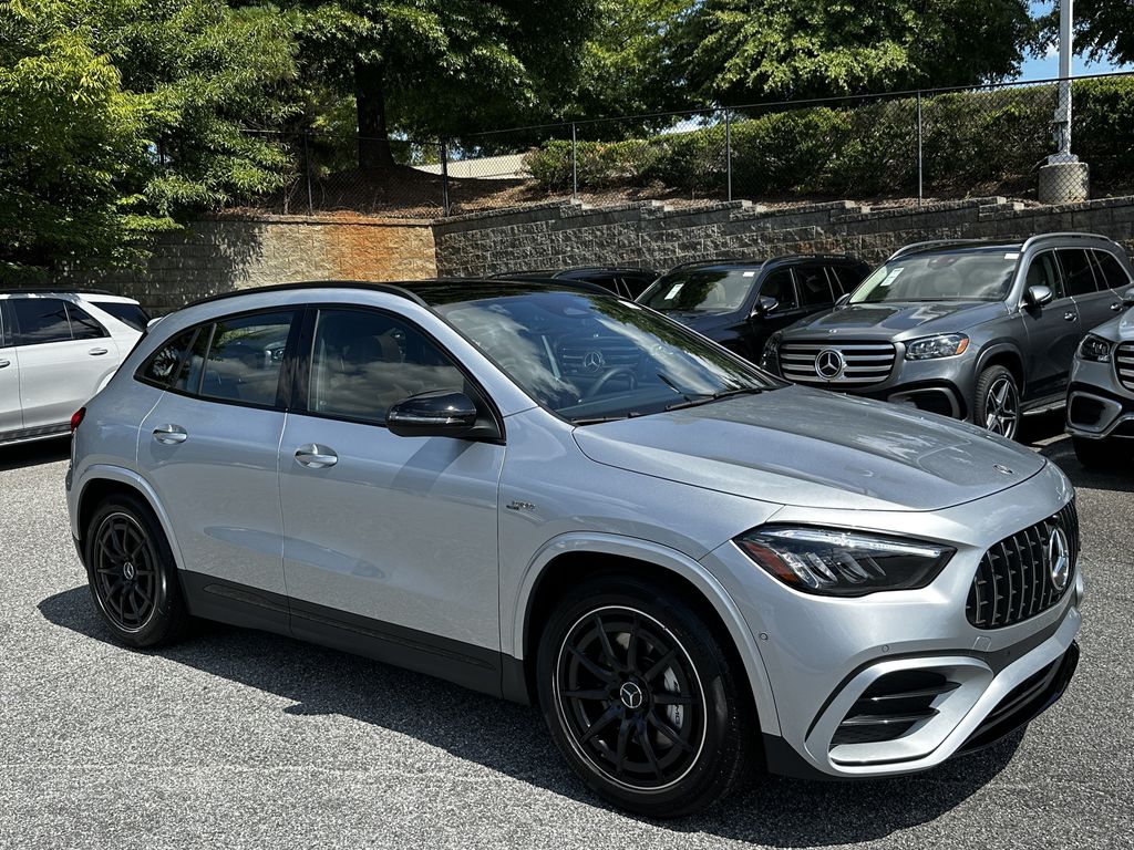 2026 Mercedes-Benz GLA AMG 35 4MATIC