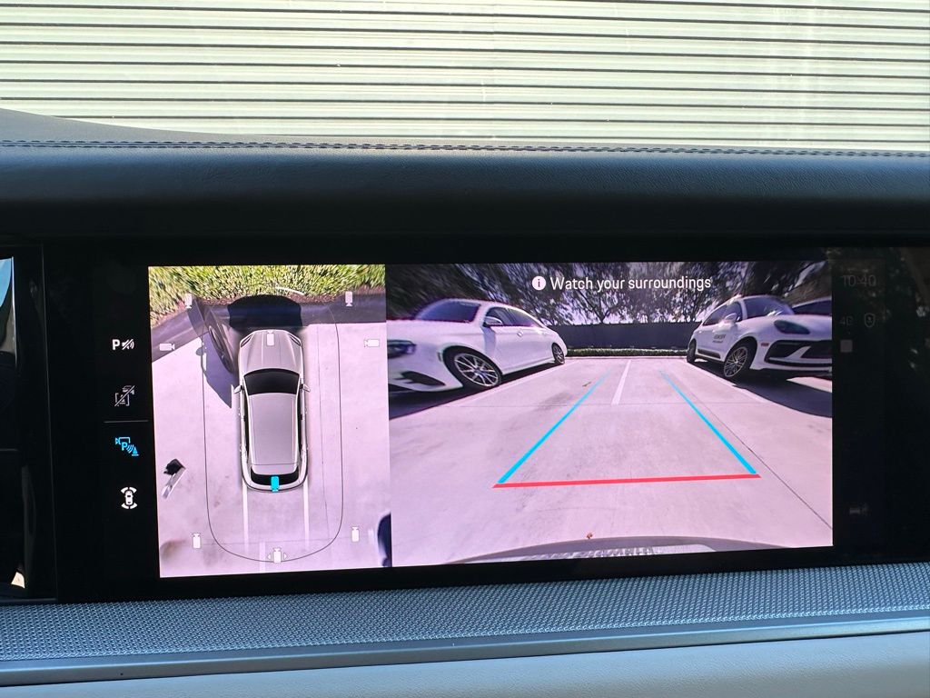 Thumbnail: 2026 Porsche Cayenne - 30