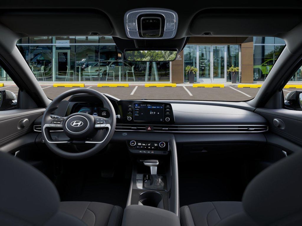 Thumbnail: 2025 Hyundai Elantra - 11
