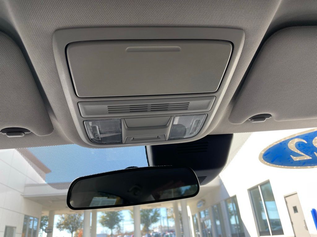 Thumbnail: 2022 Honda Accord - 16