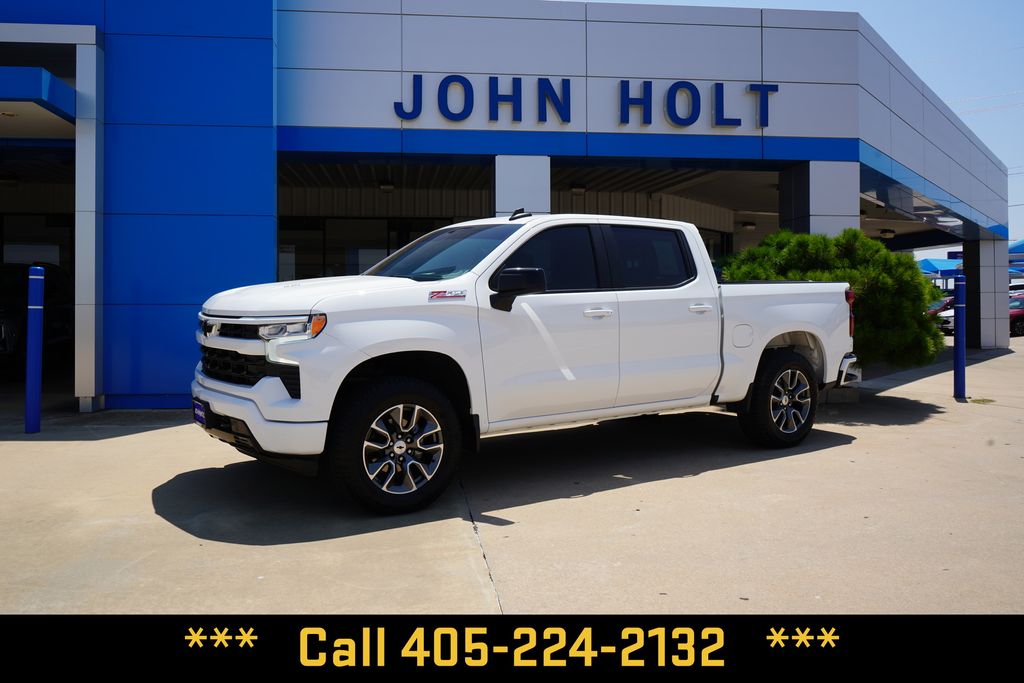 Summit White 2024 Chevrolet Silverado 1500 Pickup Truck Four-Wheel Drive Automatic