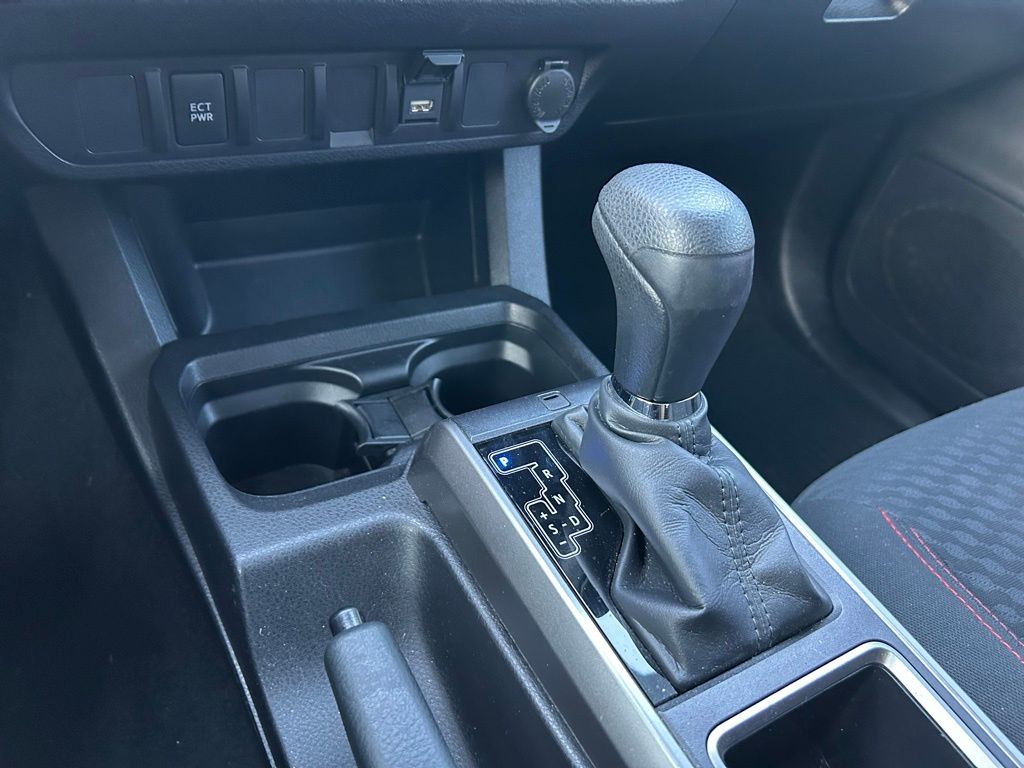 2023 Toyota Tacoma SR5 27