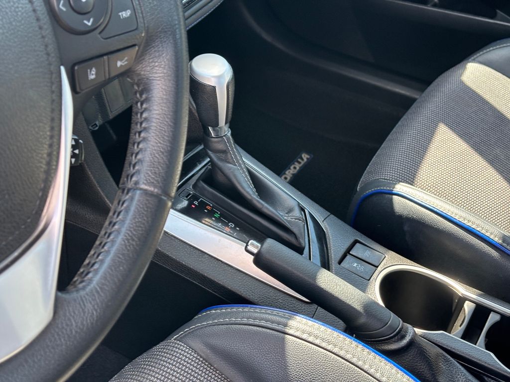 Used Car 2019 Toyota Corolla  Se For Sale Under $15,000 In Austin, Texas