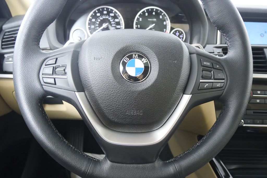 Thumbnail: 2017 BMW X4 - 21