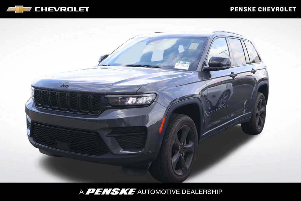 Thumbnail: 2023 Jeep Grand Cherokee - 1