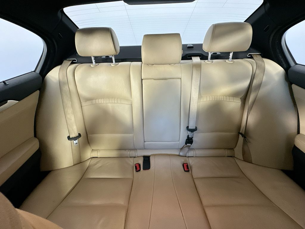BMW5 Series13