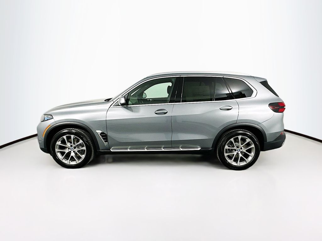 2025 BMW X5 sDrive40i 8