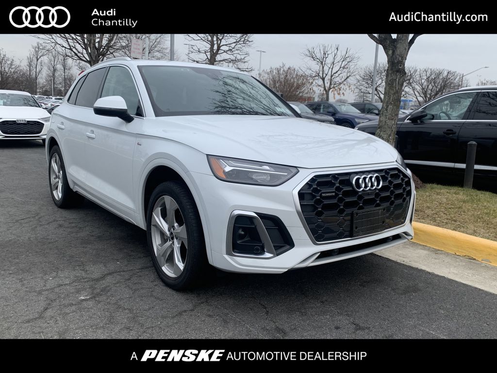 2022 Audi Q5 S Line Premium Plus's photo