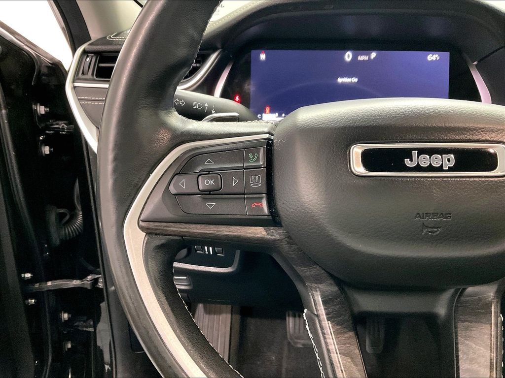 2021 Jeep Grand Cherokee L — photo 24
