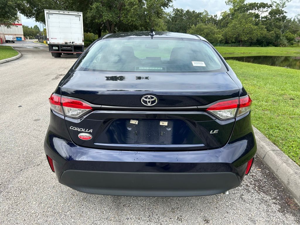 Thumbnail: 2023 Toyota Corolla - 4