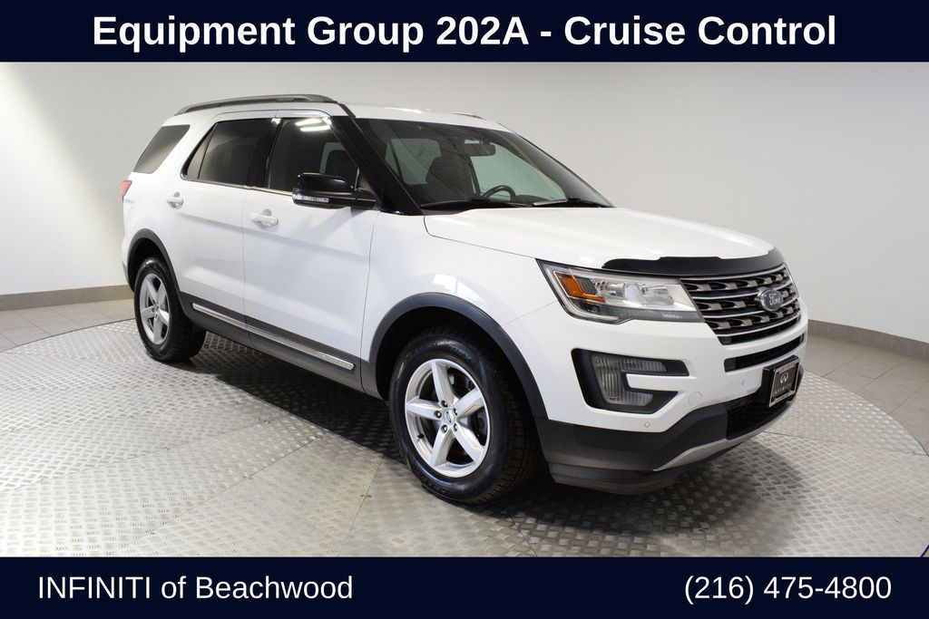 2017 Ford Explorer XLT - Main Image