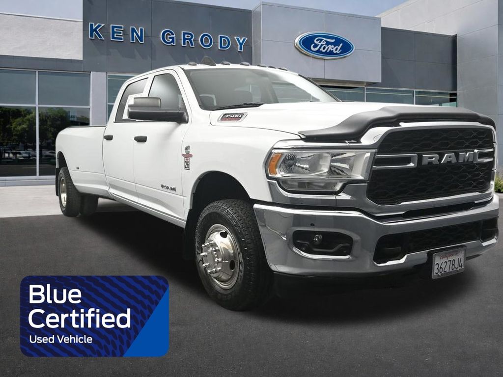 Bright White Clearcoat 2019 RAM 3500 Tradesman Crew Cab LB DRW 4WD Pickup Truck Four-Wheel Drive 6-Speed Automatic