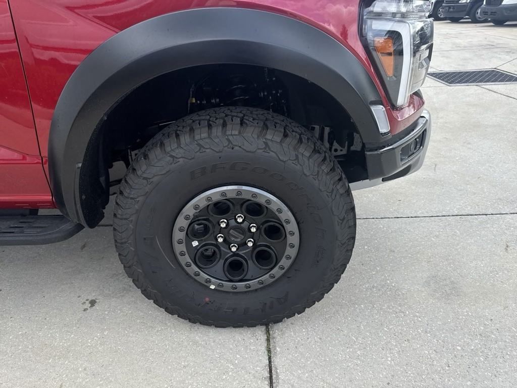 2024 Ford F-150 Raptor photo 12