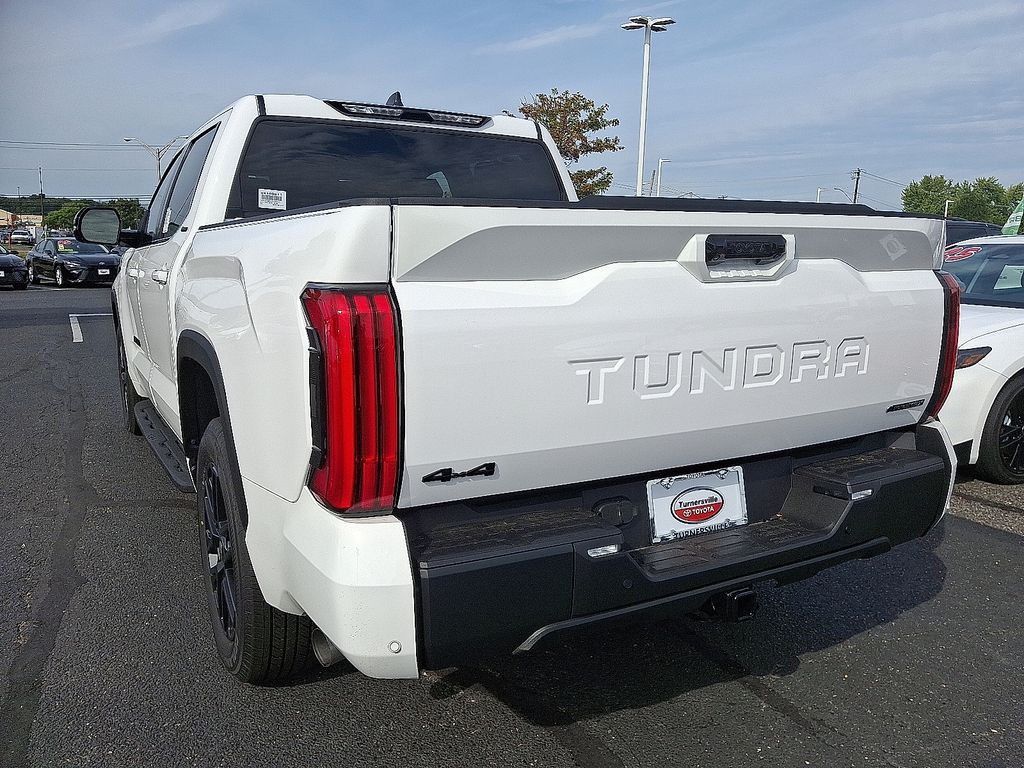 Thumbnail: 2025 Toyota Tundra - 3