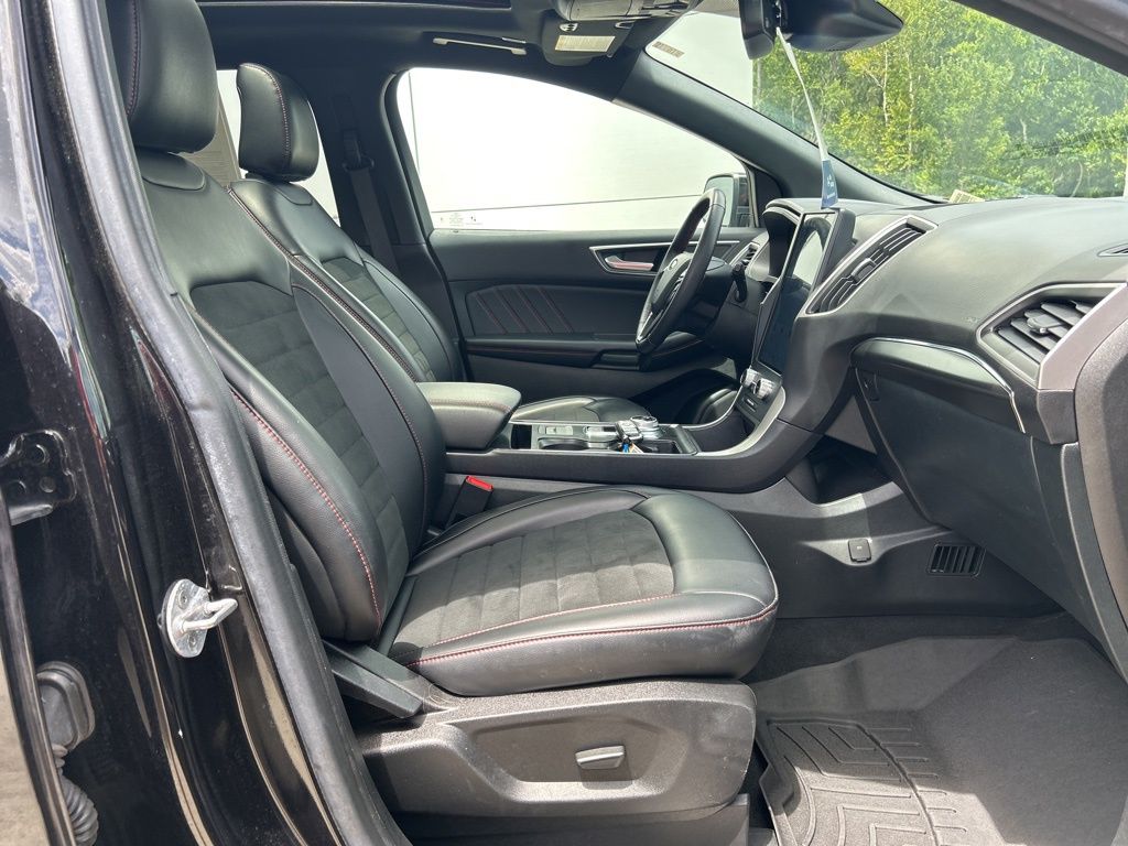 2023 Ford Edge ST-Line