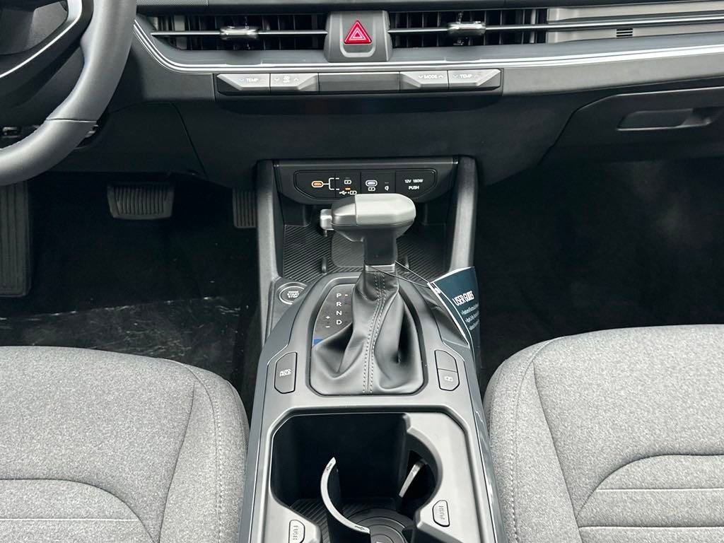 2025 Kia K4 EX photo