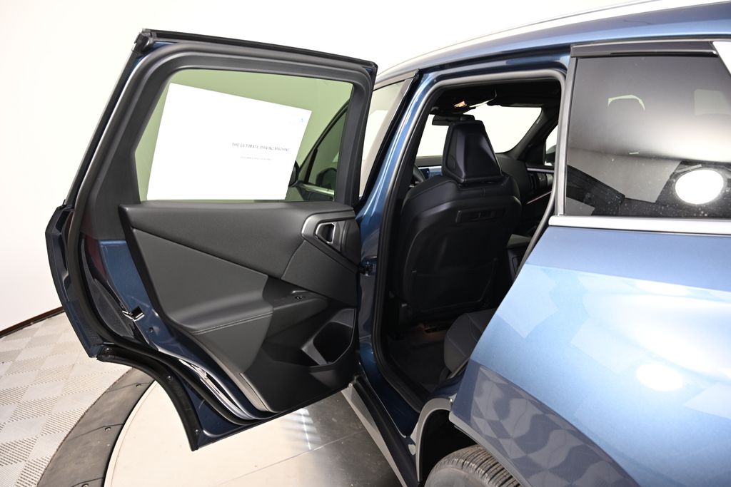 Thumbnail: 2026 BMW X3 - 23