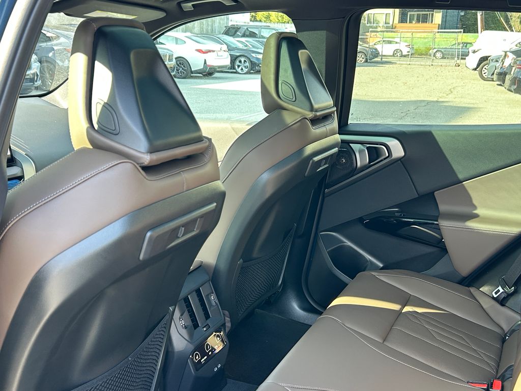 Thumbnail: 2026 BMW X3 - 32