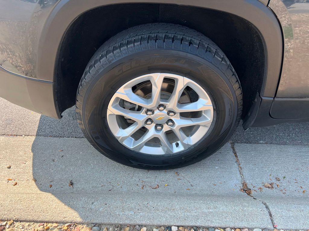 Used 2020 Chevrolet Traverse SUV
