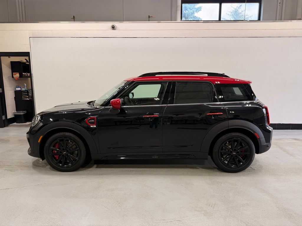 Thumbnail: 2024 MINI Cooper Countryman - 2