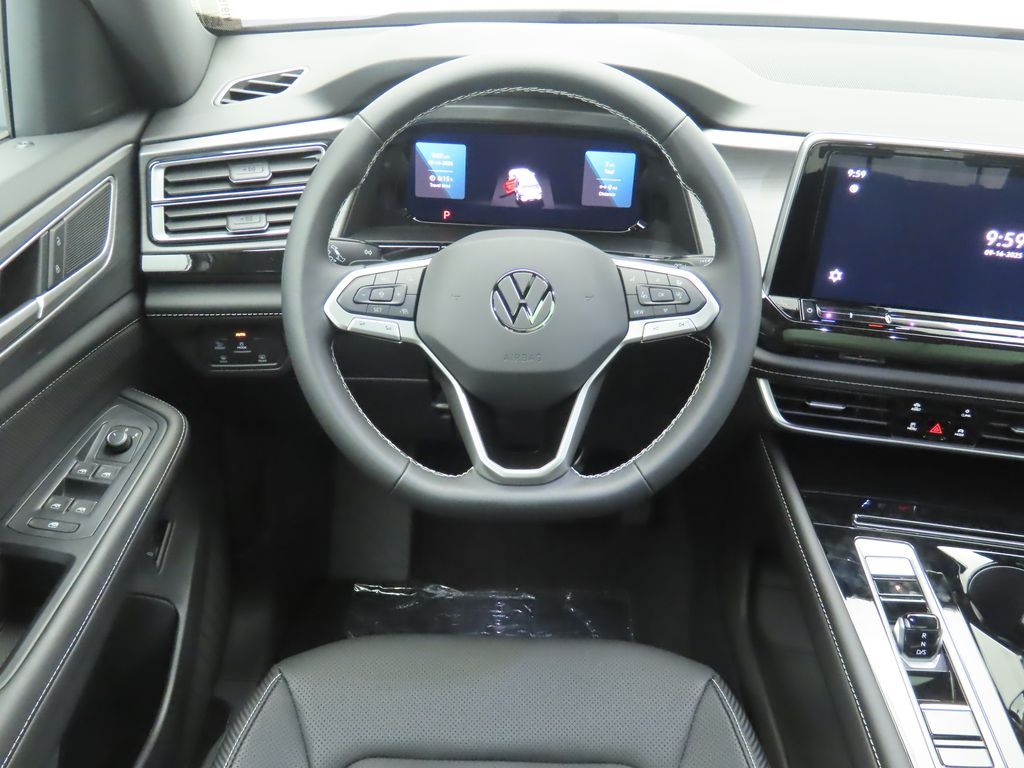 Thumbnail: 2026 Volkswagen Atlas - 10