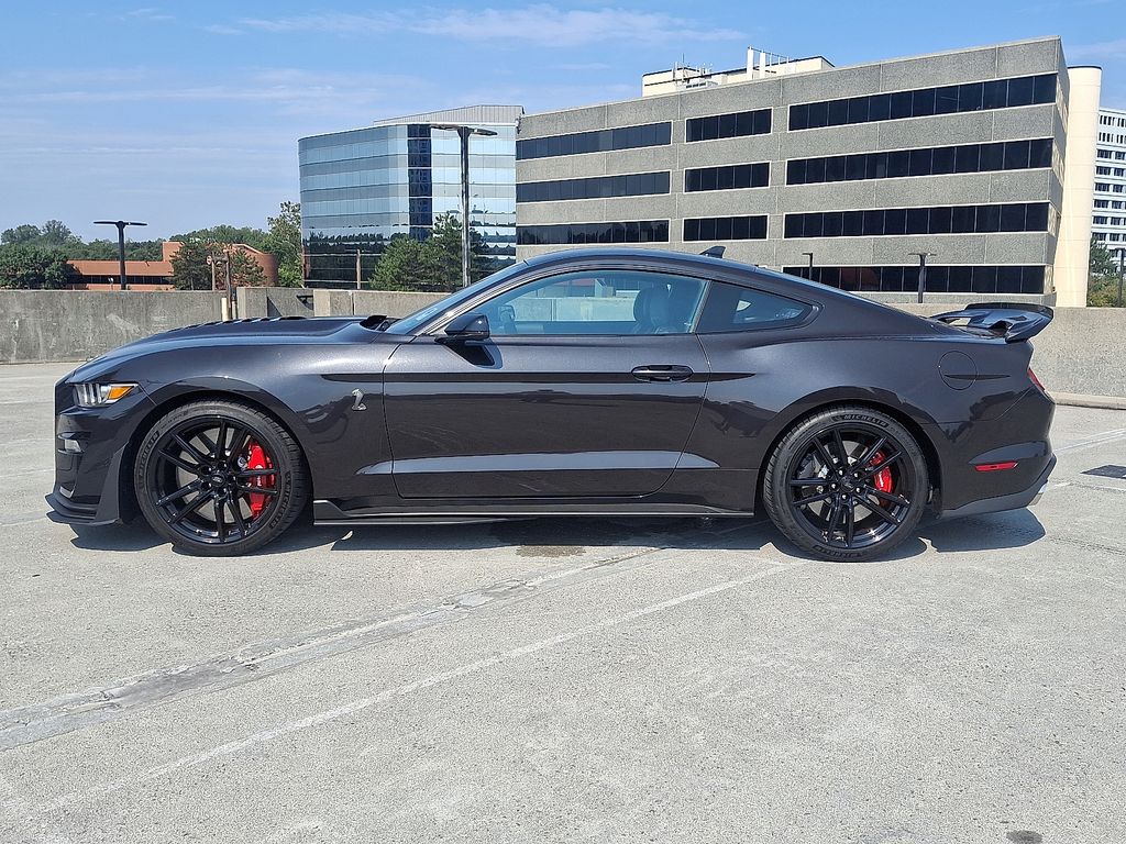 Thumbnail: 2022 Ford Mustang - 2