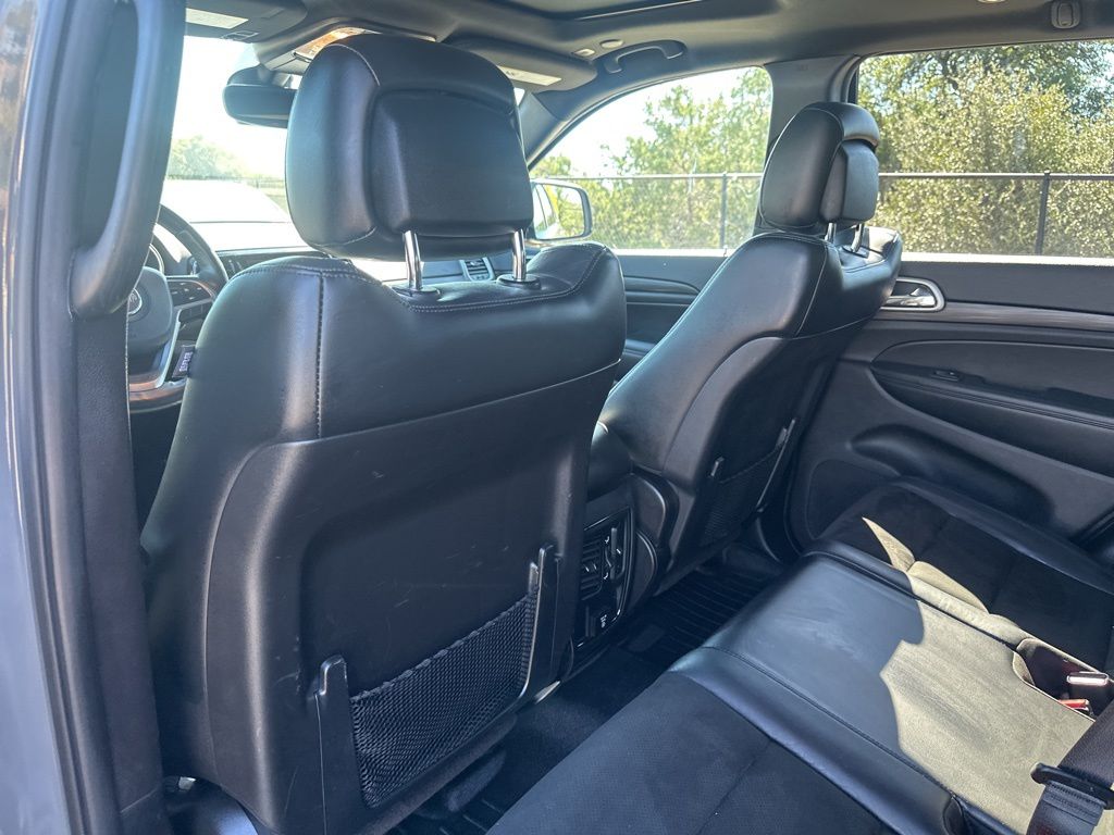 Used Car 2020 Jeep Grand Cherokee  Altitude For Sale Under $25,000 In Austin, Texas
