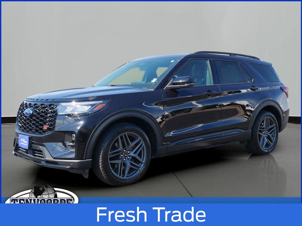 2025 Ford Explorer ST AWD