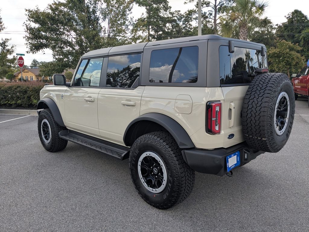 2025 Ford Bronco Outer Banks