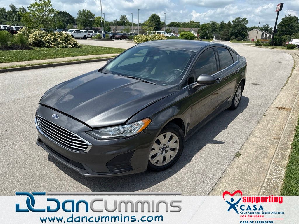 Gray (Magnetic) 2020 Ford Fusion Sedan Front-Wheel Drive 6-Speed Automatic