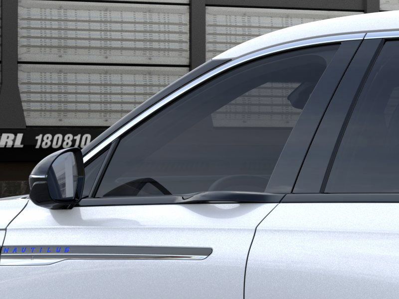 Thumbnail: 2025 Lincoln Nautilus - 20