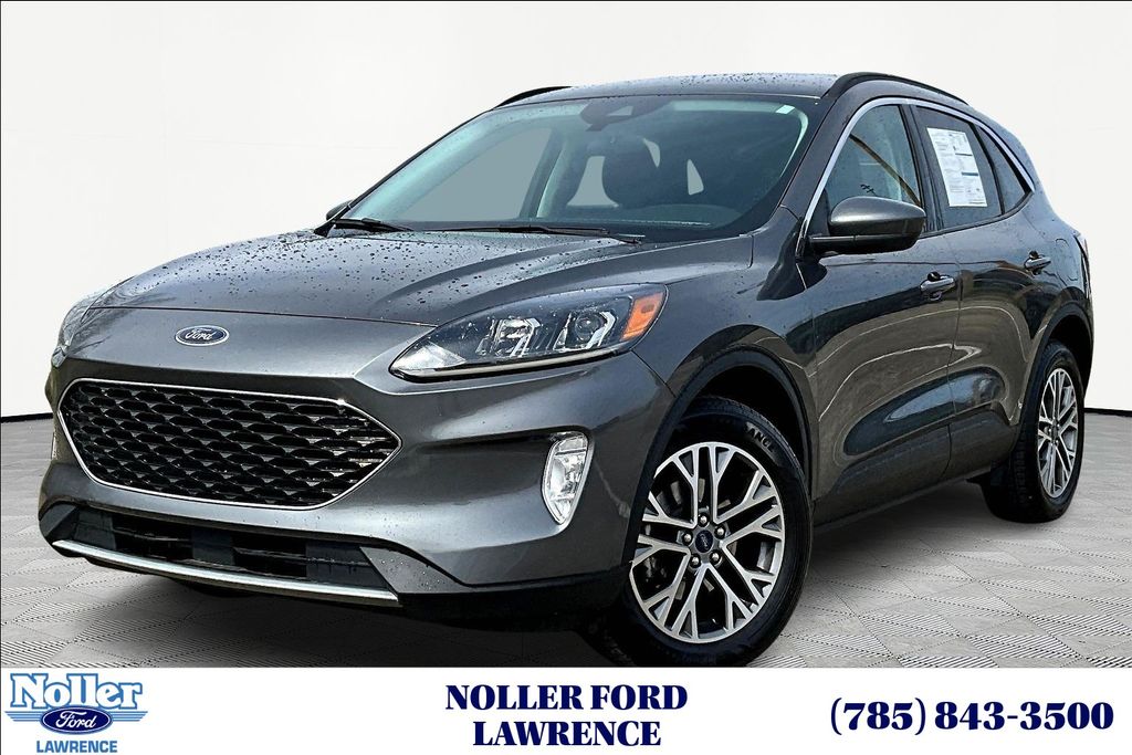 Carbonized Gray Metallic 2022 Ford Escape SEL AWD SUV / Crossover All-Wheel Drive 8-Speed Automatic