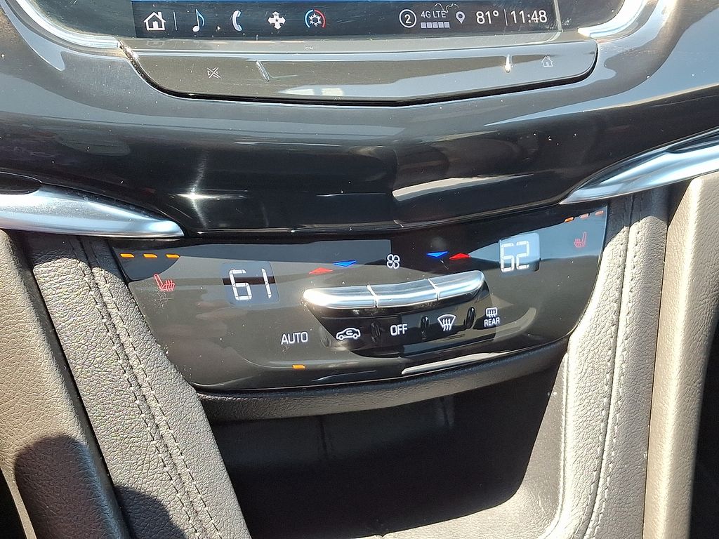 Thumbnail: 2022 Cadillac XT6 - 18