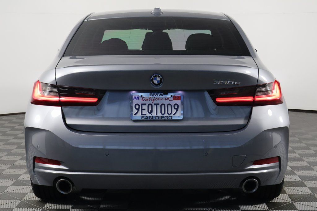 Thumbnail: 2023 BMW 3 Series - 5