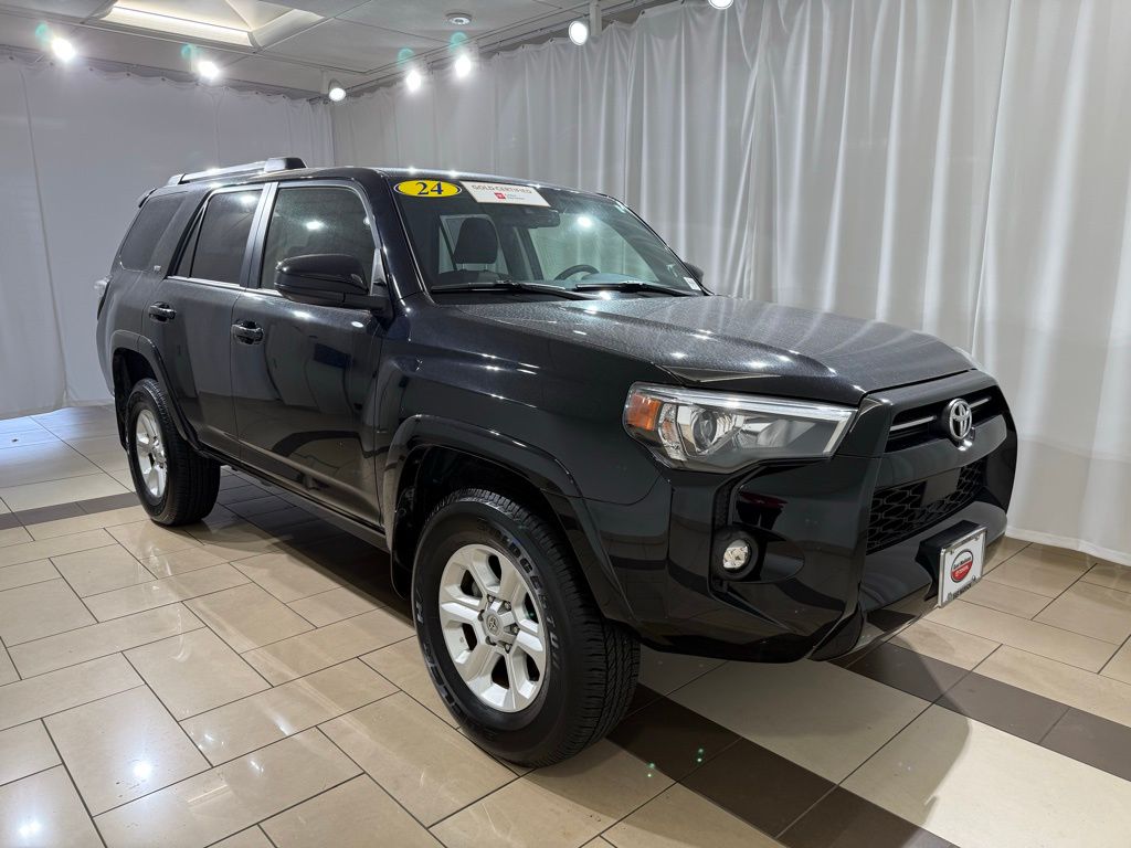 2024 Toyota 4Runner SR5 7