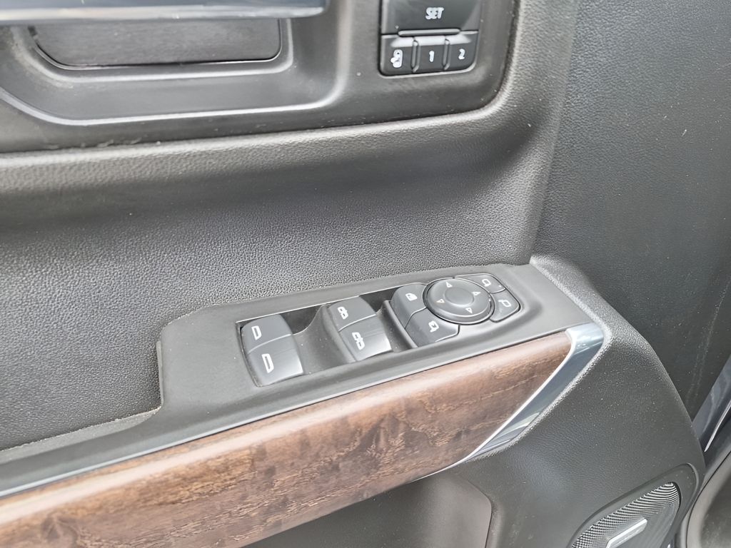 Used 2021 Blue GMC Denali image 28