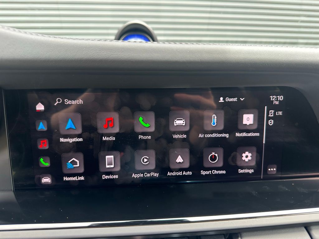 Thumbnail: 2024 Porsche 911 - 31