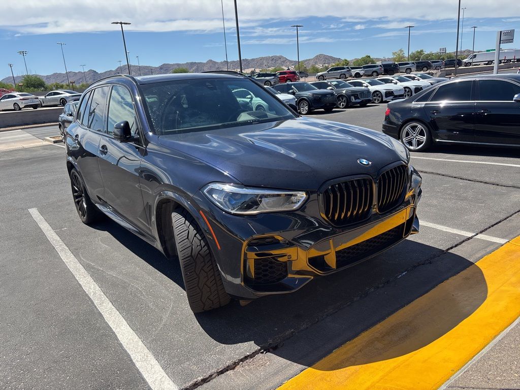 Thumbnail: 2022 BMW X5 - 3