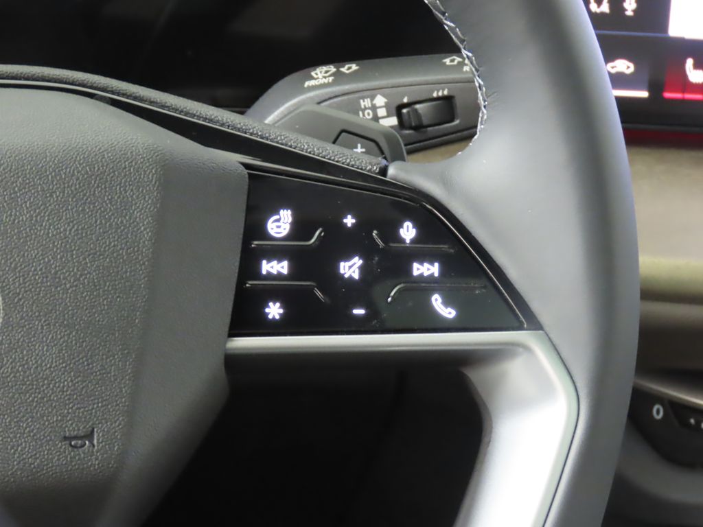 Thumbnail: 2025 Audi Q5 - 17