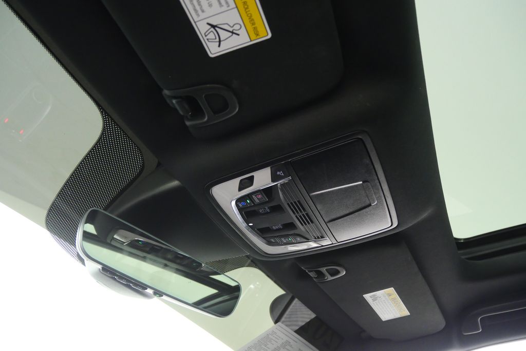 Thumbnail: 2023 Acura MDX - 23