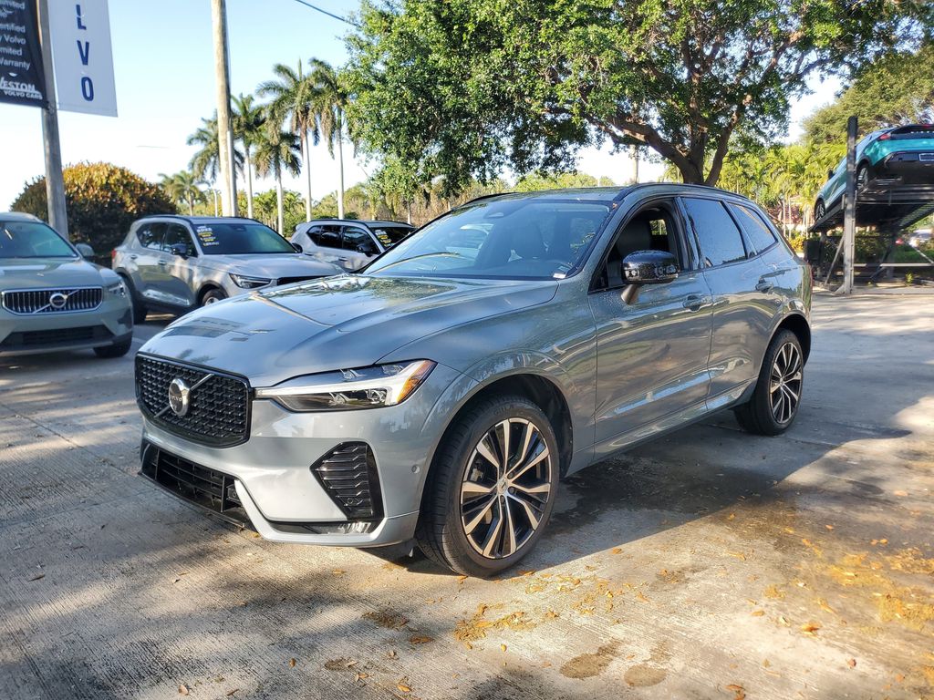 used 2023 Volvo XC60 car, priced at $28,895