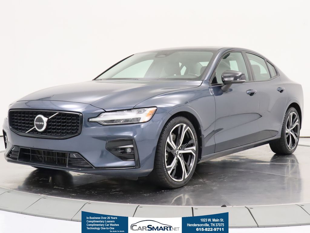 Denim Blue Metallic 2024 Volvo S60 Sedan Front-Wheel Drive Automatic