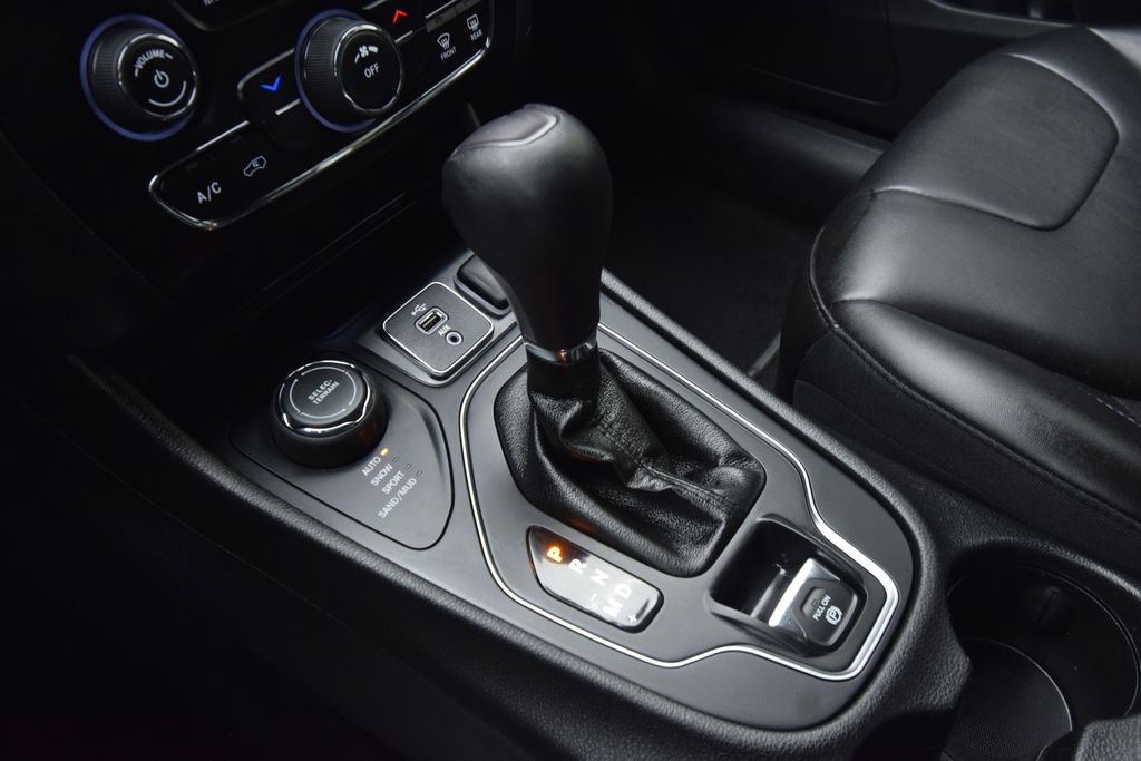 used 2019 Jeep Cherokee car, priced at $12,000