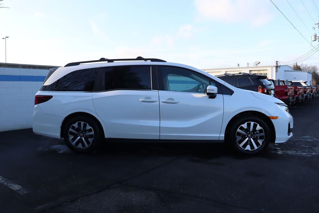 2025 Honda Odyssey EX-L 6