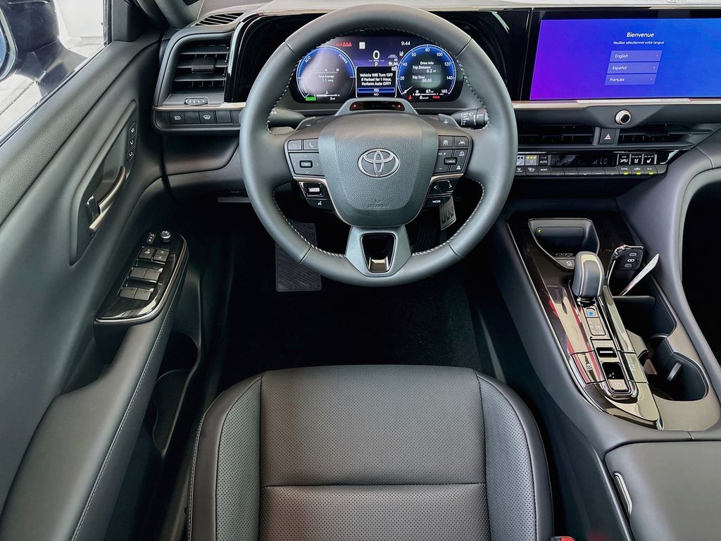 Thumbnail: 2026 Toyota Crown - 10