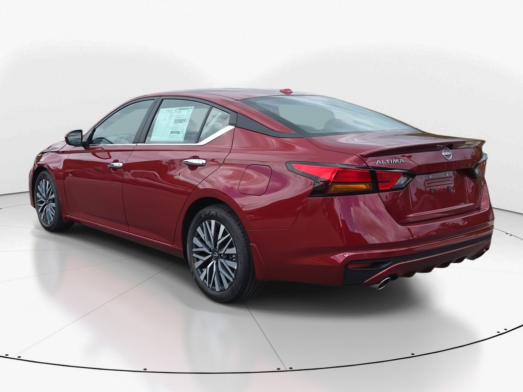 2025 Scarlet Ember Nissan Altima 2.5 SV FWD Sedan