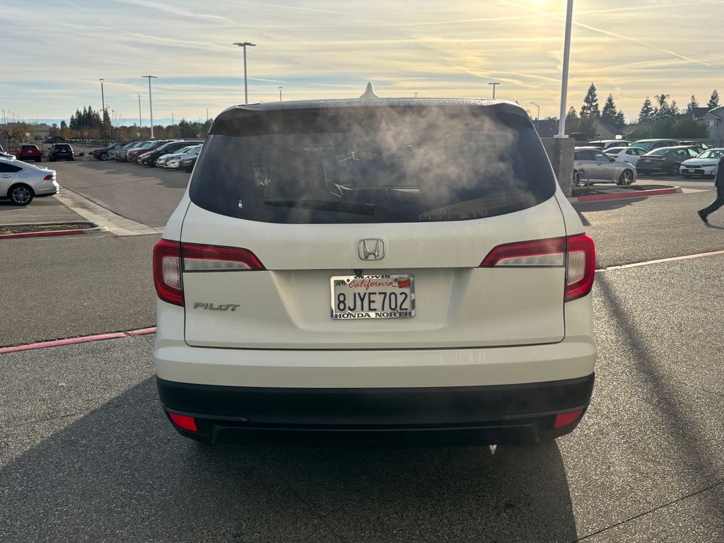 Thumbnail: 2019 Honda Pilot - 6