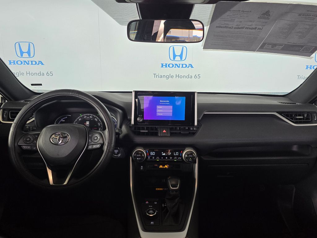 Thumbnail: 2025 Toyota RAV4 - 7
