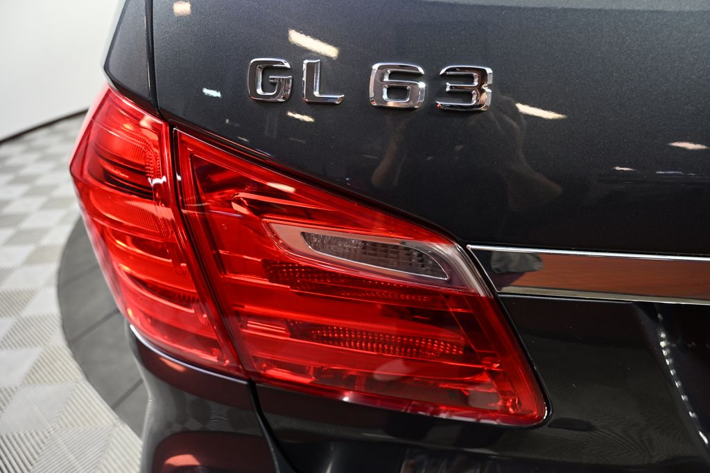 Thumbnail: 2015 Mercedes-Benz GL-Class - 10