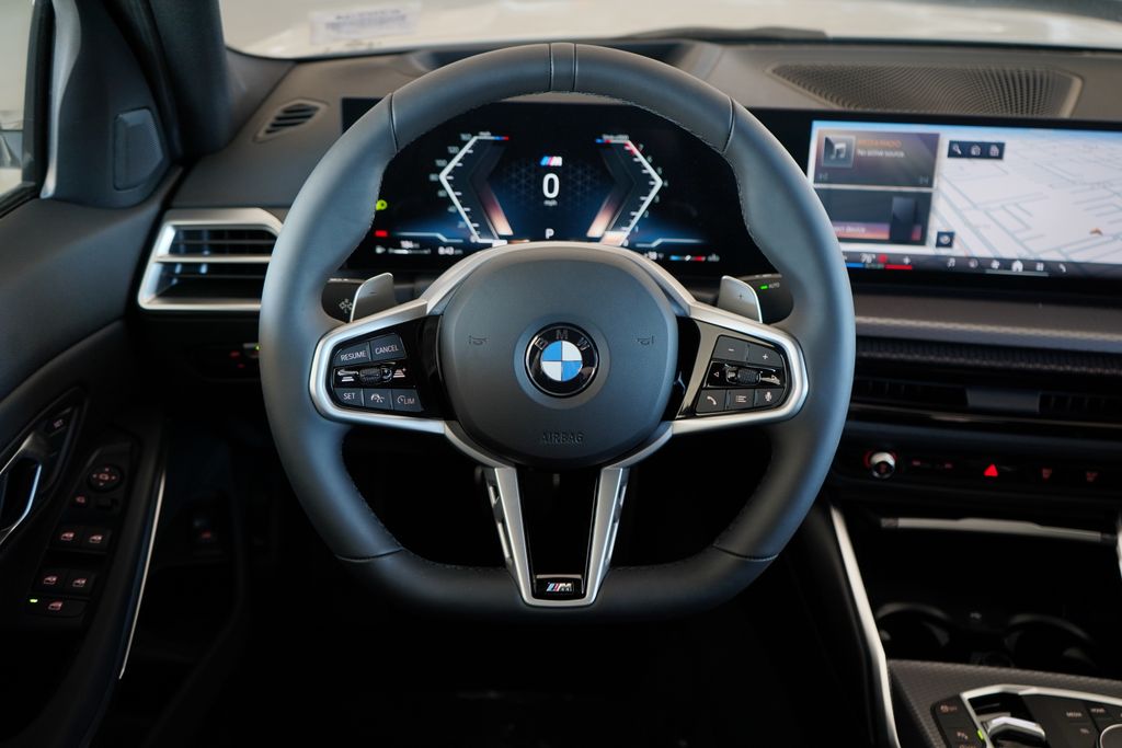 Thumbnail: 2026 BMW 3 Series - 15